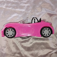 Barbie Glam Coche Rosa Caliente Dos Plazas Con Cinturones de Seguridad Negro y Rosa Caliente Interior