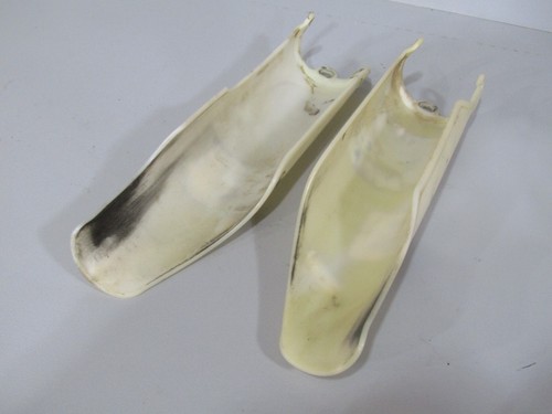 2006 HONDA CRF450X FORK GUARDS 51610-MEY-000ZA 51620-MEN-000ZA FITS OTHER YEARS - Picture 3 of 3