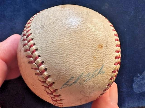 1968 Philadelphia Phillies Team Signed (26) Official National League Baseball - Picture 15 of 20