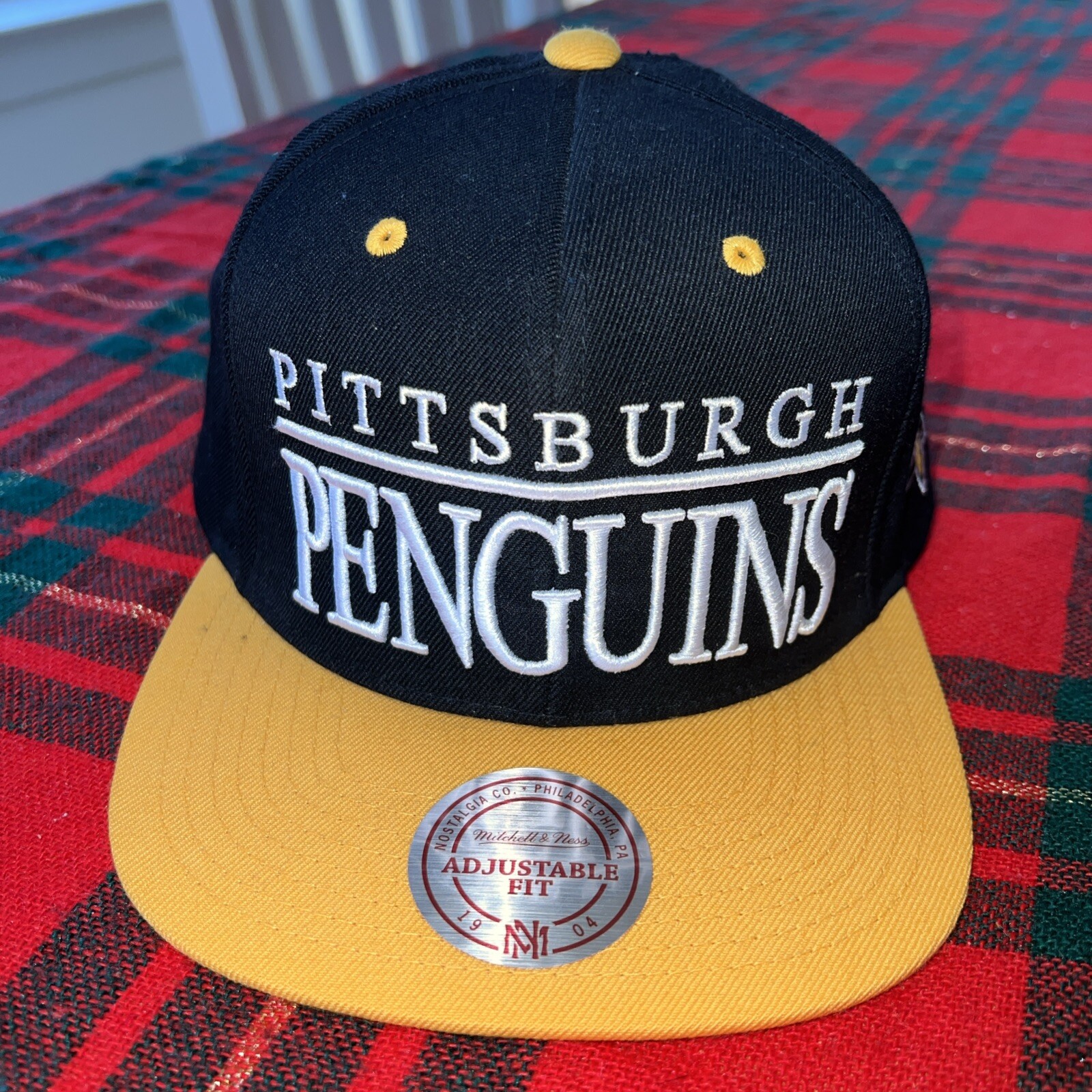 NHL Pittsburgh Penguins Mitchell Ness Vintage Logo SnapBack Hat Old School Font