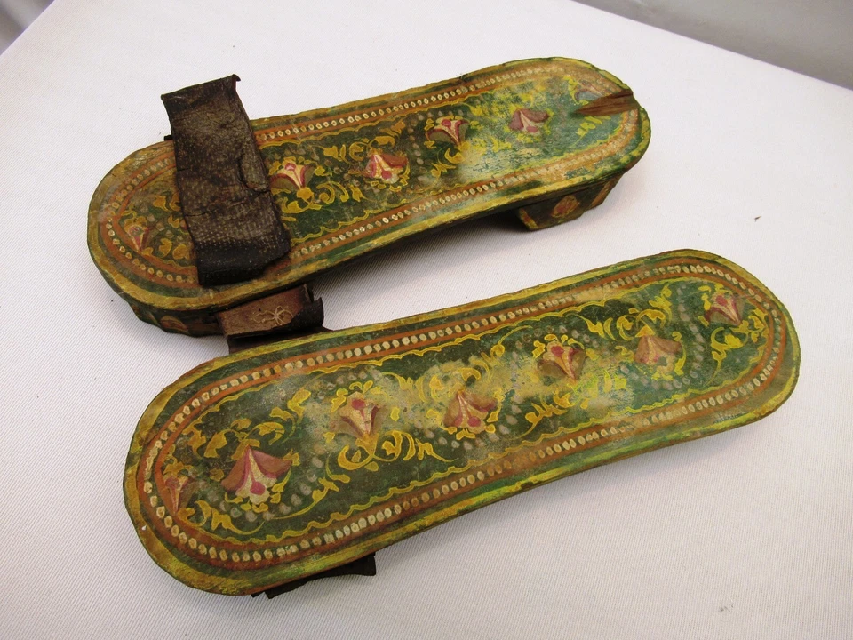 Antique Tribal Wood Paduka Sandals Khadau Methiyadi Vintage Footwear Painted *1 - Image 2 of 4