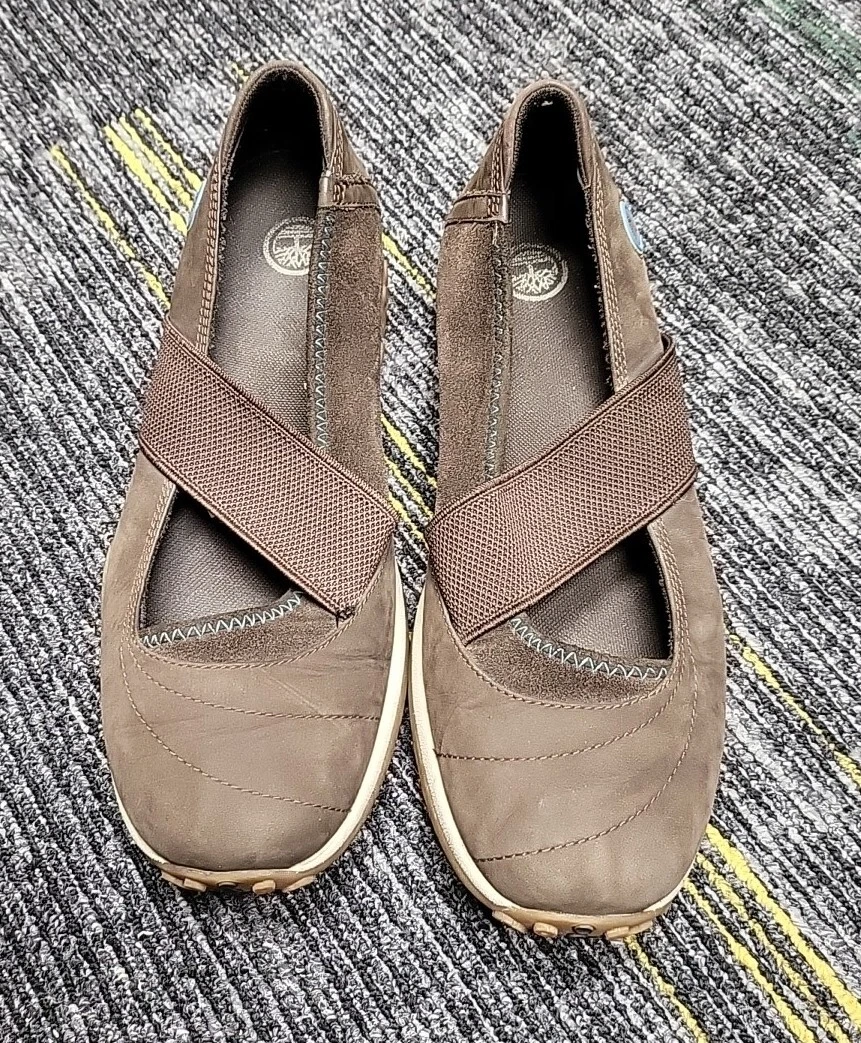 Mocassini piatti Timberland da donna in pelle nabuk marrone taglia 9 5