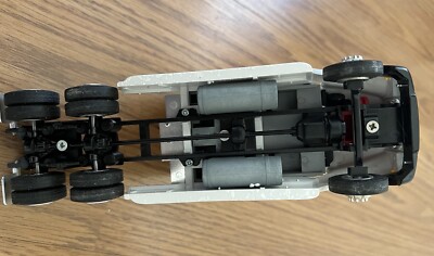 Eligor 1/43 Freightliner Swift Semi-fourgon - Noir/Blanc, Métal, Pièces à Restaurer