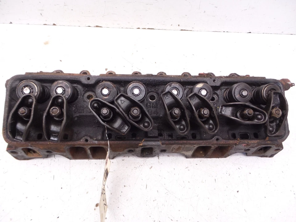 Culatas de motor Need Rebuilt 70-86 Camaro SBC 350 5,7 L GM 3998997 Foto 2 de 4