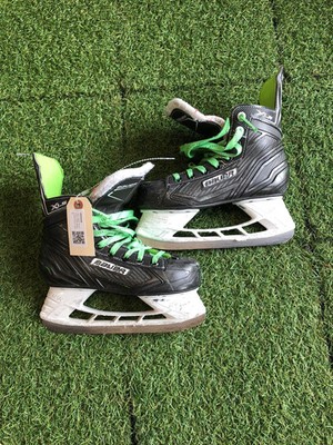 Junior Bauer XLS Hockey Skates Size 3.0 | D&R Regular Width (Used)