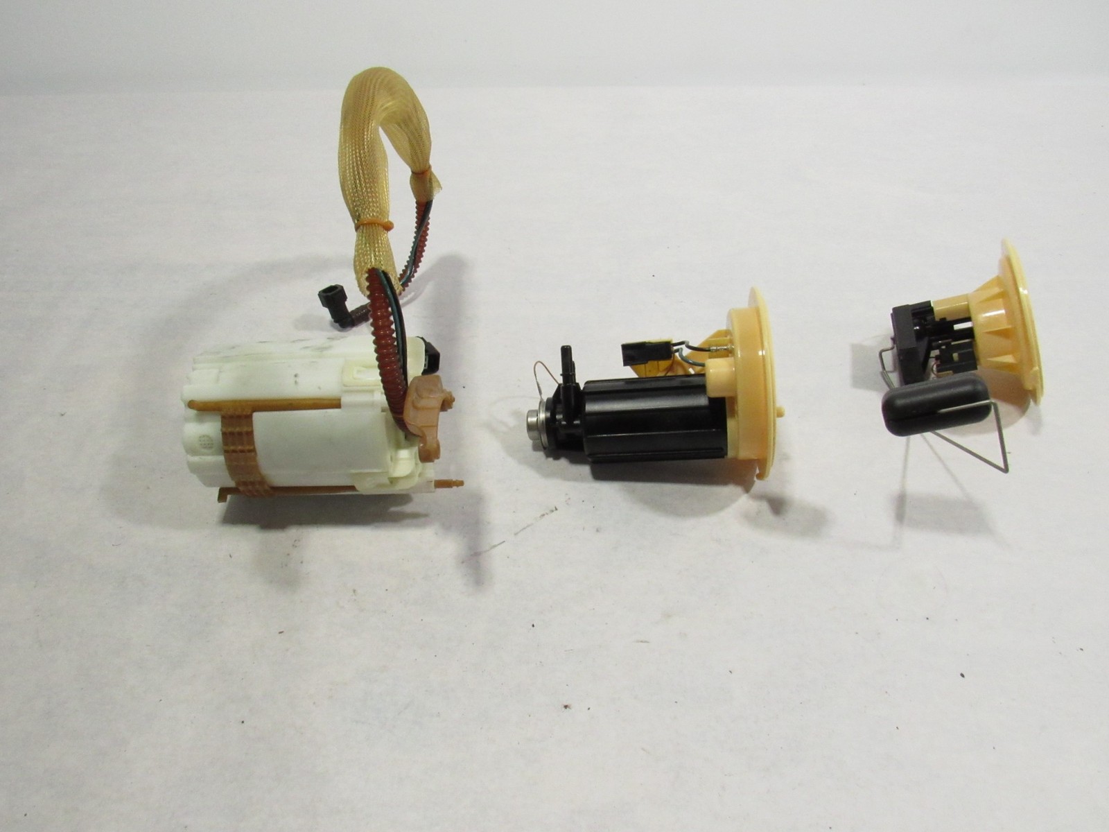 Ferrari 488 Spider 2017 Rear Right Fuel Gas Tank Pump Level Sender Set 15-19 |@2