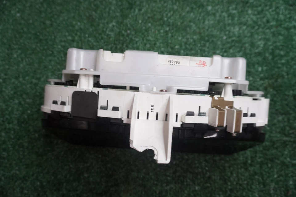 2001 2002 2003 LEXUS RX 300 速度表集群原始设备制造商 149K 英里 8380048023 — 第 2/4 张图片