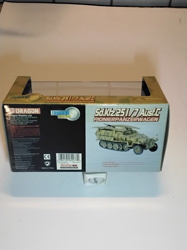 1/72 dragon armor 60277 Sd.Kfz 251 /7 Ausf.C guter Zustand mit OVP - Foto 2 di 8
