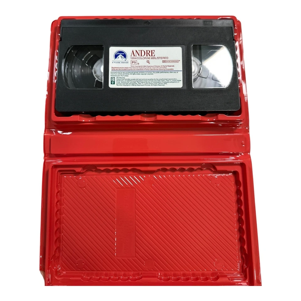 Andre Family Favorites VHS Movie Paramount Pictures 1994 Color Stereo - Imagem 3 de 3