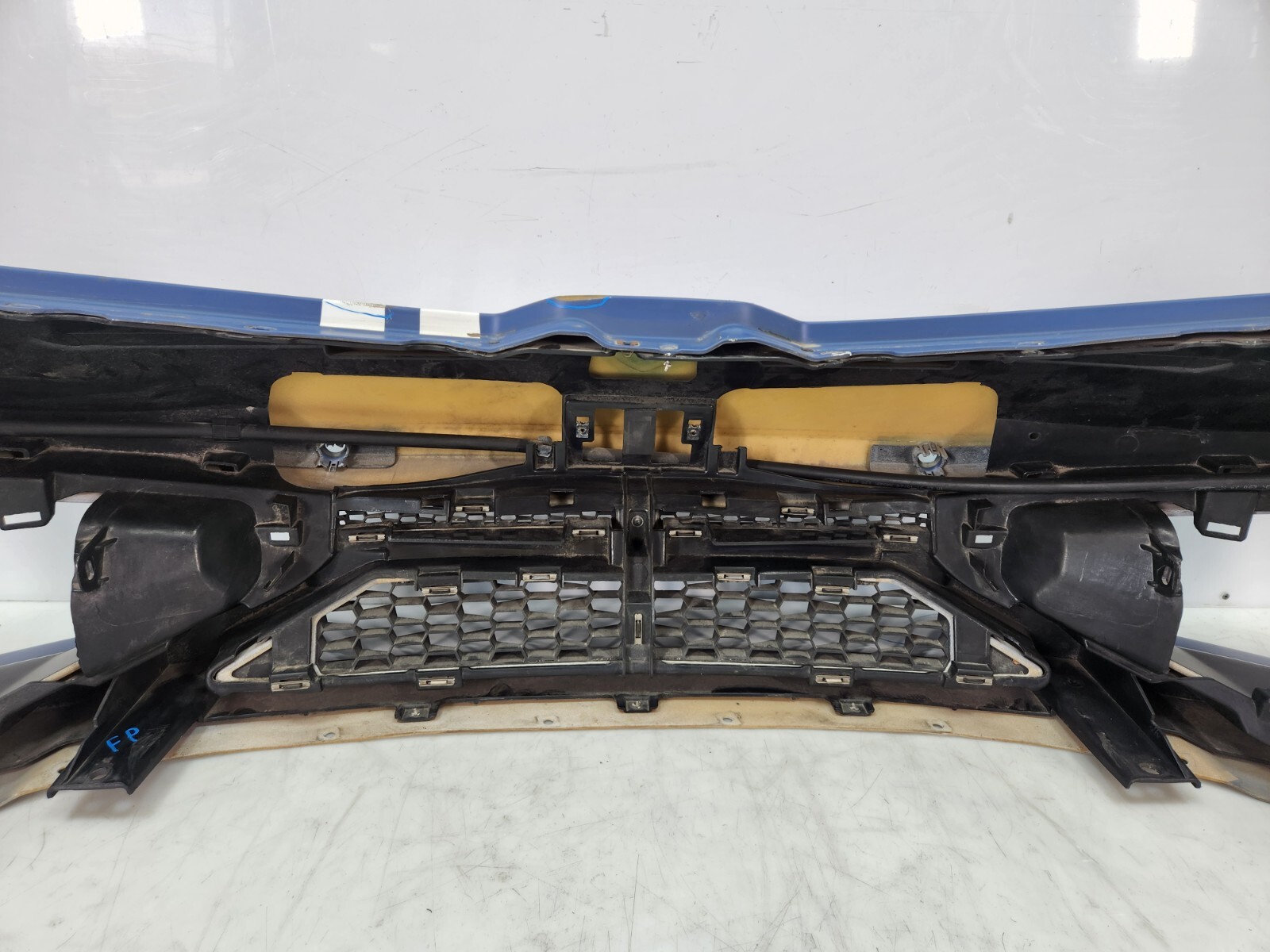 ✅ 17-19 OEM Lamborghini Huracan LP 610 Avio Front Bumper Cover Panel Blue *NOTE