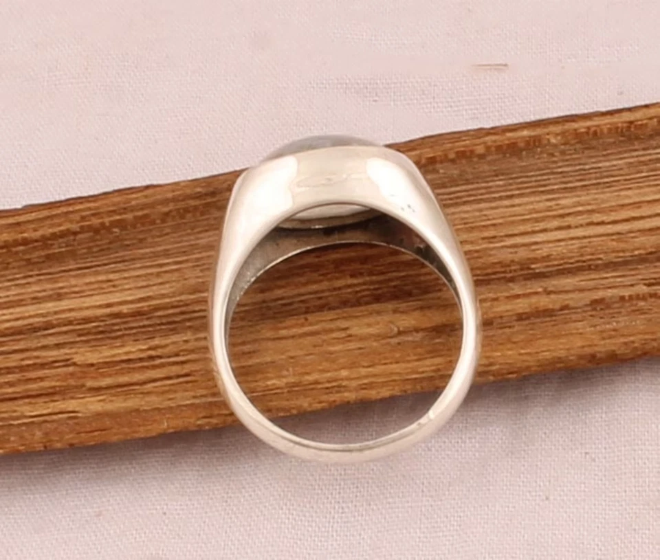 Anillo llamativo de plata de ley 925 maciza con piedras preciosas ovaladas de piedra lunar arco iris Foto 3 de 4