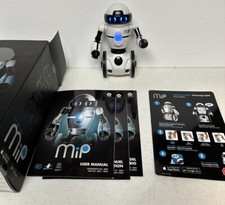 Pre Owned  MiP Robot (White) great condition ...