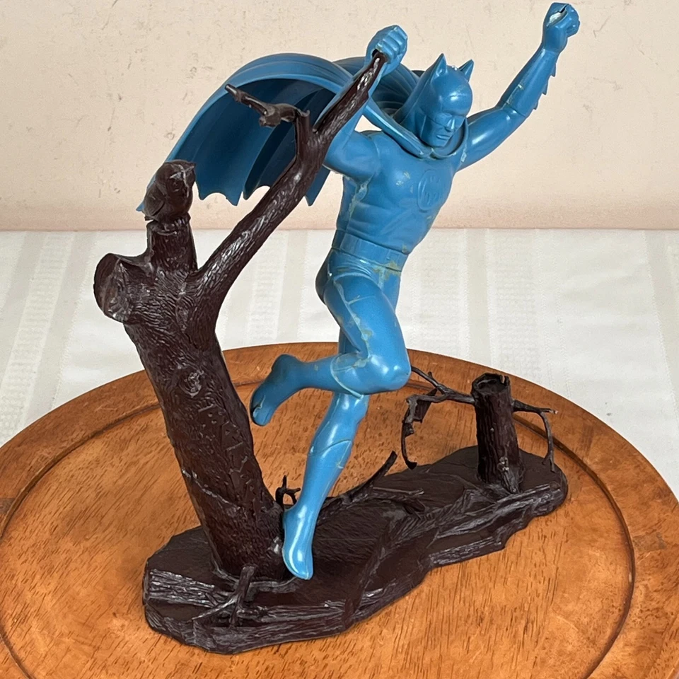 1965 Aurora Plastics Corp Model Kit Batman Pieces Owl Bat - Image 2 of 4