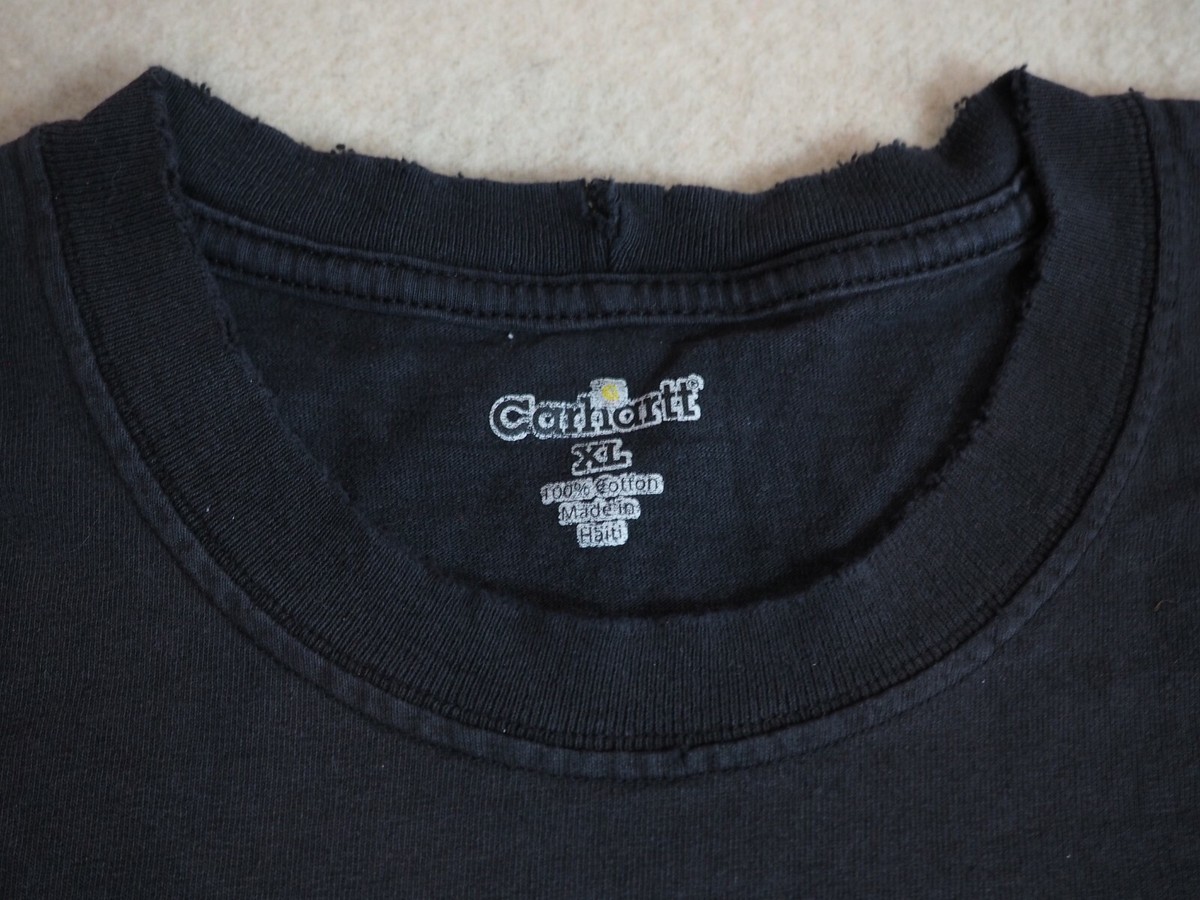 Y2k 2000s CARHARTT Distressed Faded Grunge Black Pocket Logo Tee T 