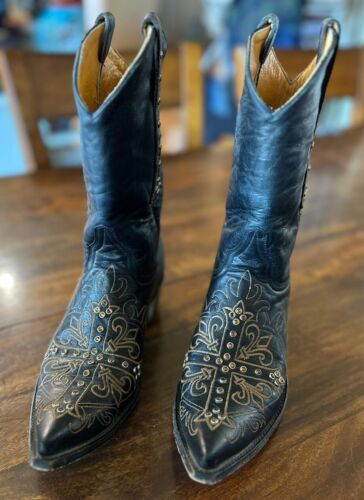 Old Gringo Women's Embroidered, Studded, Western/Cowboy Boot - 41764763