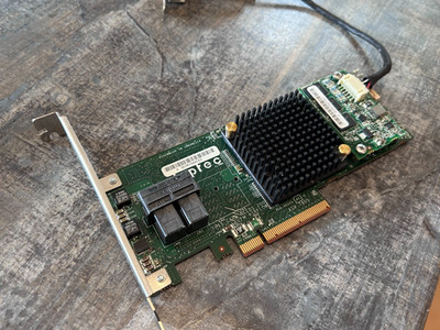 Adaptec ASR-7805 RAID Controller 1GB Cache + BBU + SAS Kabel LP