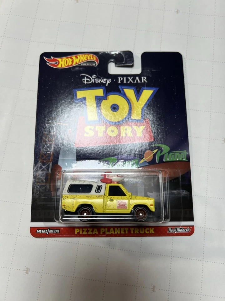 Hot Wheels Toy Story Pizza Planet Camión Y RC Lote De 2 Foto 4 de 4