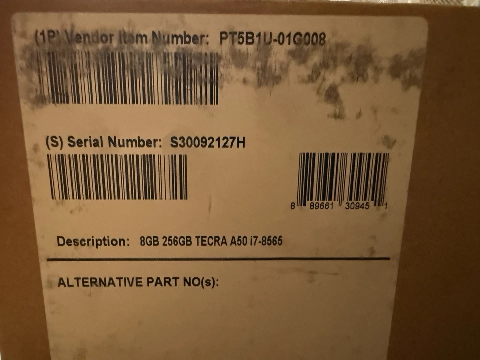 Brand New Toshiba Dynabook Tecra A50-F 15.6" i7-8565U 1.8GHz 8GB 256GB SSD W10 - Image 3 of 3