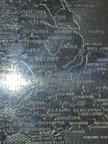 Foreign Brass & Chrome Engraved "Britain Map" Cigarette Case Vintage - Picture 20 of 20
