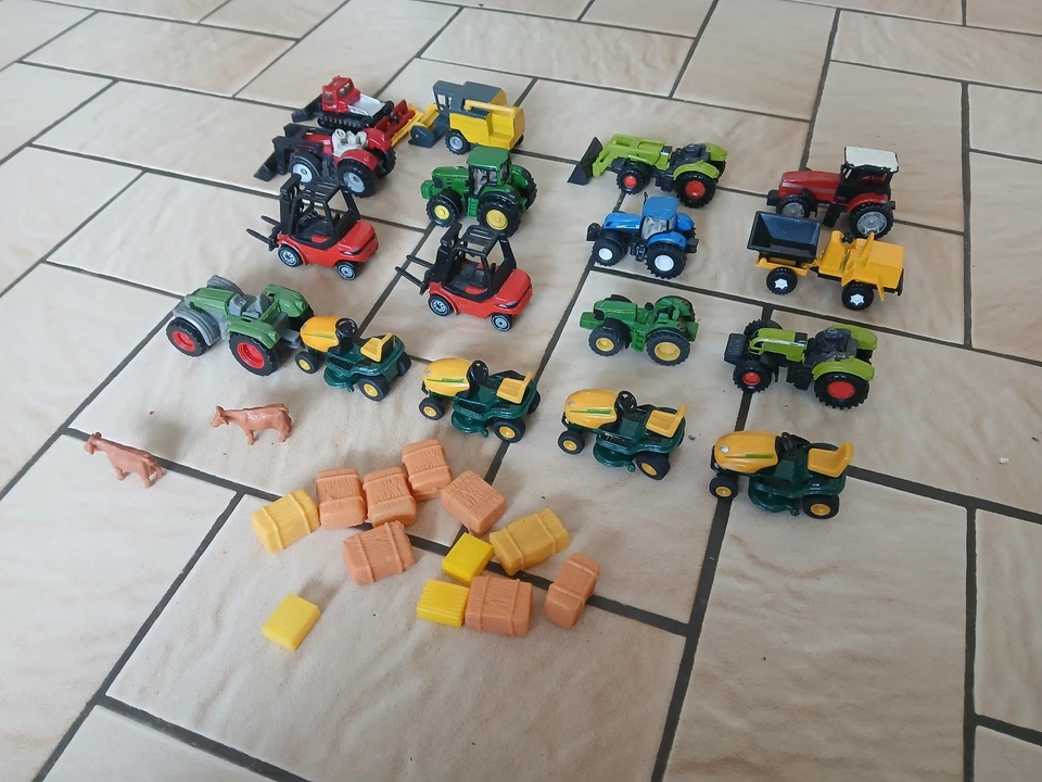 SIKU LOT TRACTEUR AGRICOLE CHARIOT ELEVATEUR MOISSONNEUSE TONDEUSE BENNE CHASSE - Photo 2/4