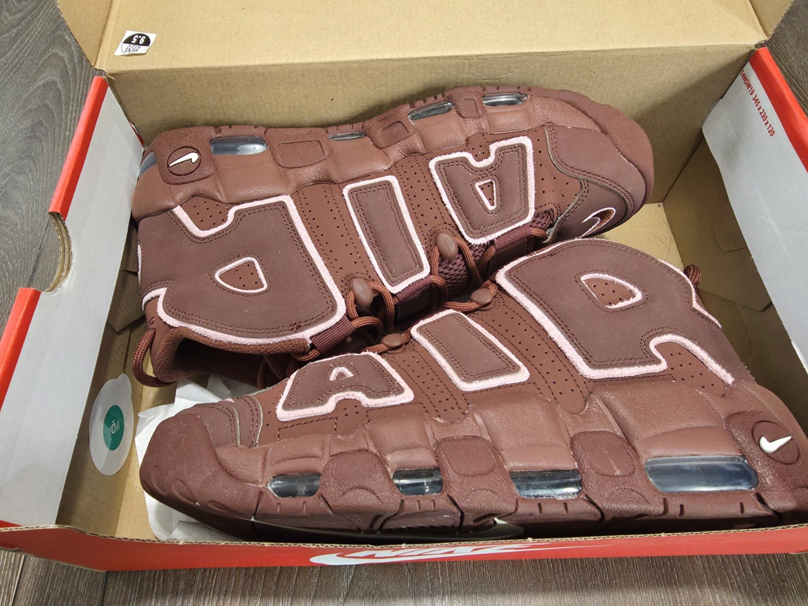 Nike Air More Uptempo '96 Valentine's Day Dark Pony Pink DV3466 200 Size 9.5 thumbnail 10