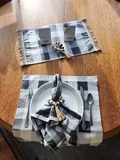 Napkins Rings Wooden Bead Set of 6 Hand Painted Wood Napkin Rings with Tassels