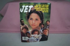 Vintage Magazine Jet Feb 15, 1993 Alex Haley's Drama 'Queen' Stars Halle Berry