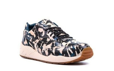 pink camo trainers