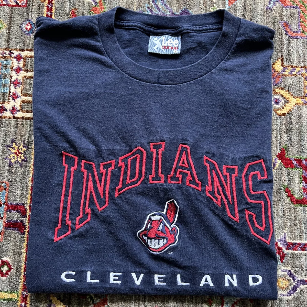 Vintage Cleveland Indians Embroidered Lee Sport MLB T shirt Men’s Size Large