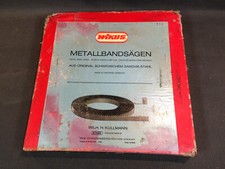 Ancienne lame de scie à ruban