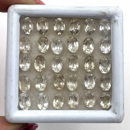 Natural Champagne Topaz Oval Cut Loose Gemstone Lot 53 Pcs 4*6 MM 30 CT - Picture 2 of 5
