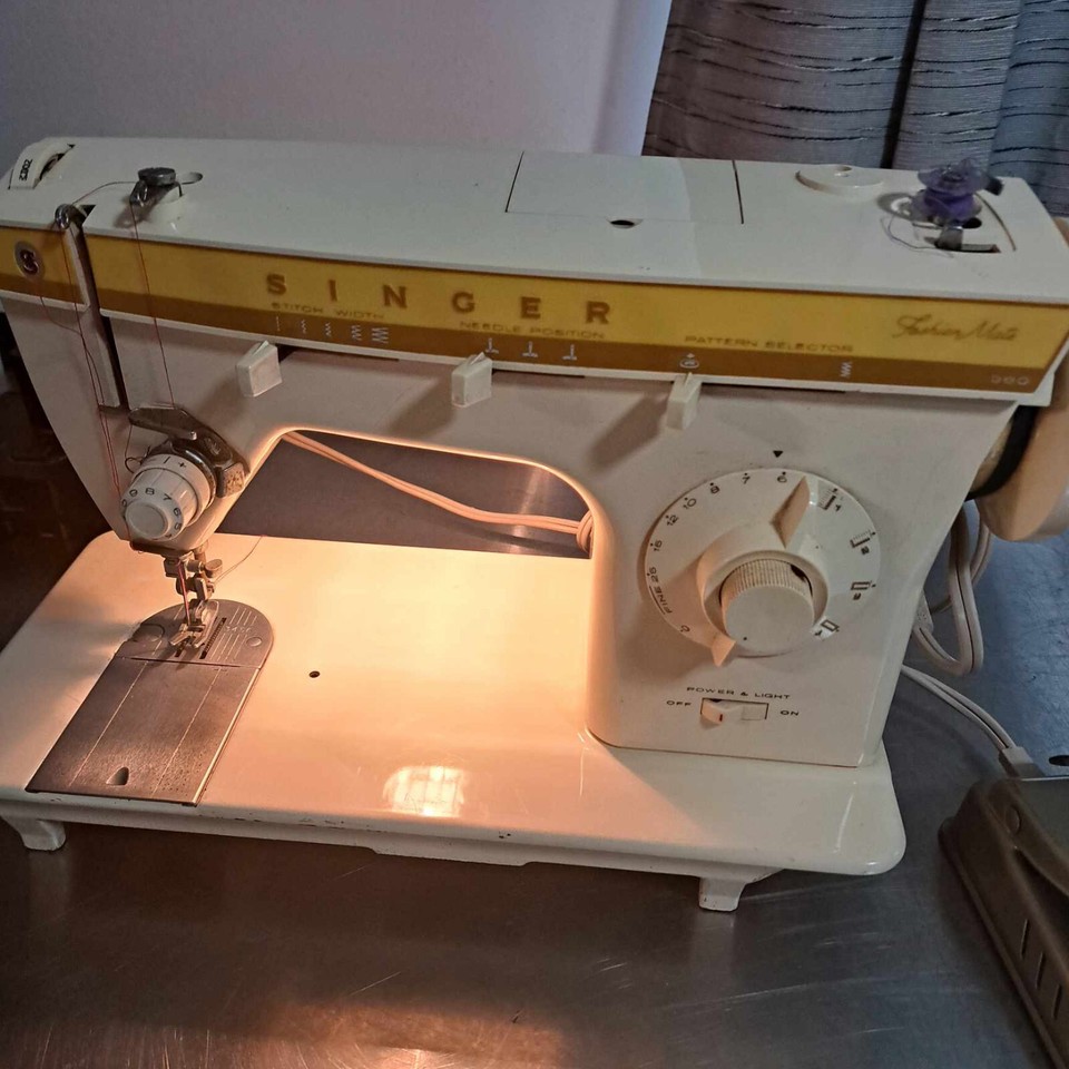 Vintage Singer Fashion Mate 360 Sewing Machine Working eBay
