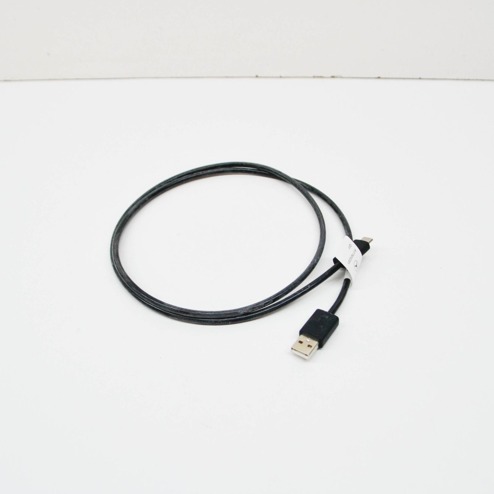 Mercedes-Benz Media Interface Consumer USB Cable Type C