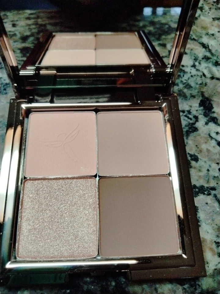 Gallany Quad Eyeshadown RENDEZOUS Neutral Tones NIB 0.25 oz use wet/ dry crease - Image 2 of 4