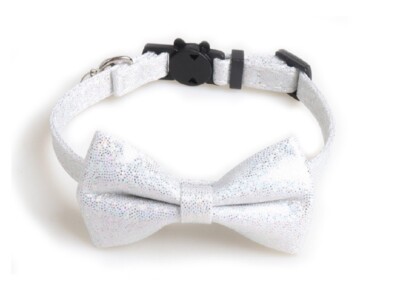 Katzenhalsband Fliege mit Glöckchen - Luxushalsband | Safe Release Breakaway Buckle