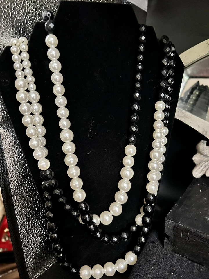 Collar Casa Blanca Mercado Negro Imitación Perla Negro Ónix Triple Hilo Joyería 19 Foto 4 de 4