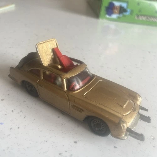 Corgi Toys #261 James Bond 007 Aston Martin DB5 - Original Vintage 1960s