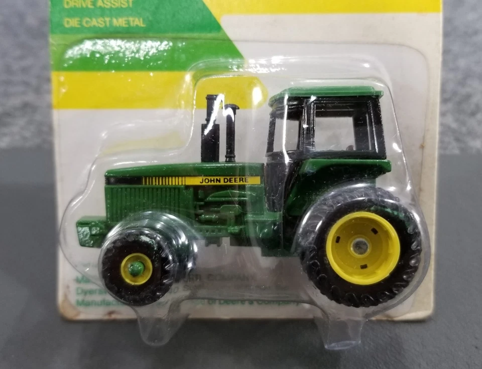 Ertl 1/64 John Deere Tractor Sound/Gard Body #5517 IOP GREEN - Image 2 of 4