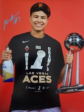 KIERSTAN BELL HARD Signed 8.5 x 11 Photo WNBA Basketball LAS VEGAS ACES 