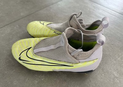 Nike Jr. Phantom GX Academy Dynamic Fit FG/MG Gr. 35 Fußballschuhe Nockenschuhe