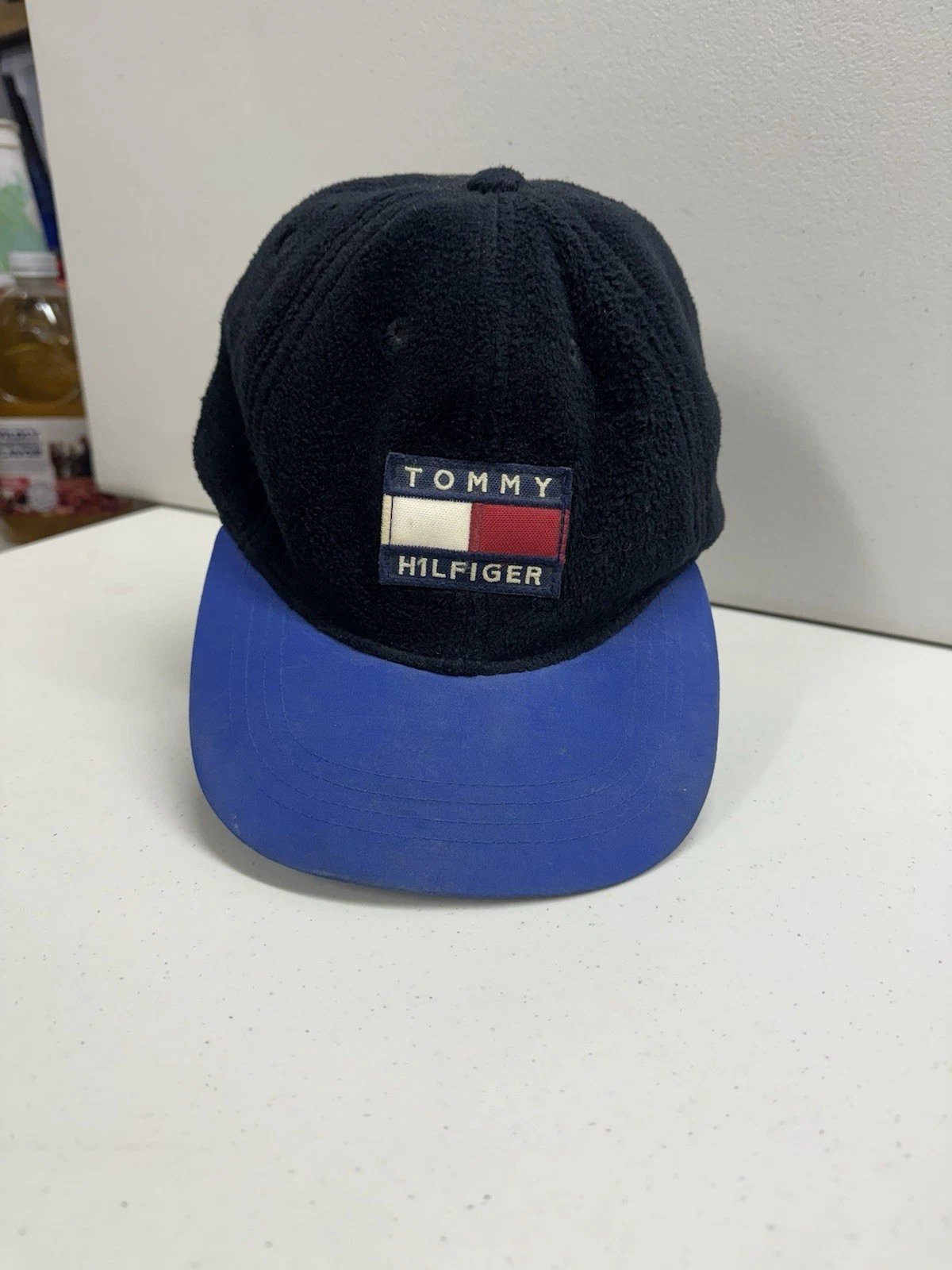 vintage 90s Tommy Hilfiger 5-panel fleece strapback hat in black