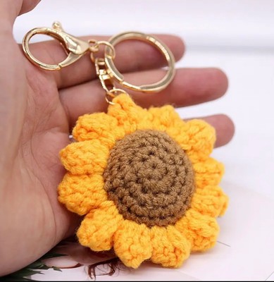 Handmade Crochet Sunflower Keychain   Unique & Beautiful Gift Floral Keyring UK