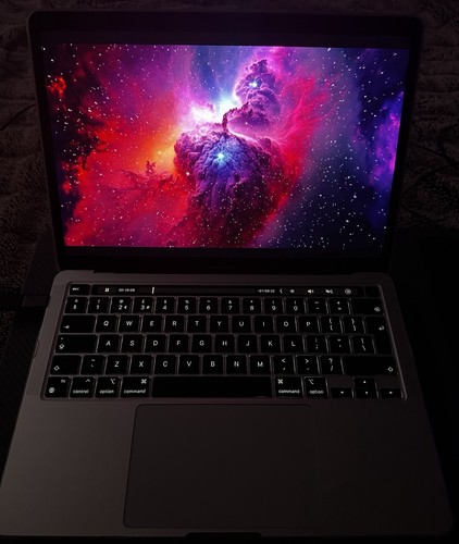 Apple MacBook Pro 13in (256GB SSD, M1, 8GB) Laptop - MYD82B/A (November, 2020) - Afbeelding 23 van 23