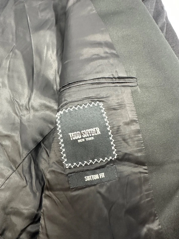 NUEVO CON ETIQUETAS Todd Snyder Pico Solapa Gris Oscuro Chaqueta Esmoquin Para Hombres 40S Lana Sutton Fit J1 Foto 4 de 4
