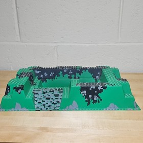 LEGO Baseplate Raised (6261px1) 32 x 48 x 6 with Center Pit with Stones (6090)