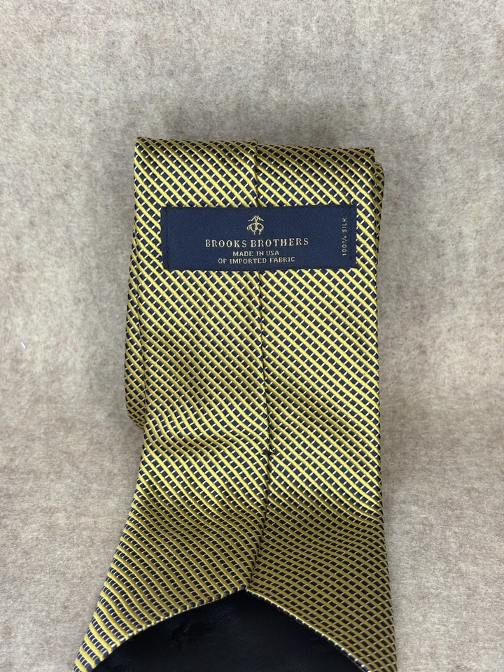 Corbata Brooks Brothers Pura Seda Azul y Dorado Plata Tejida Lunares Geométricos Foto 2 de 4