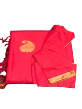 Handwoven pure silk saree with silk mark certified. 