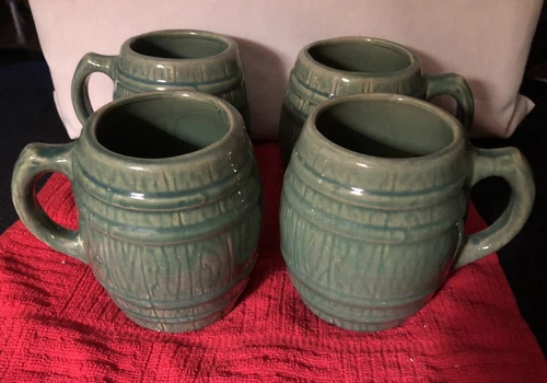 Vintage Set of 4 1920’s - 1930’s McCoy #4 Green Barrel 20oz. Mugs 4.75” Tall. 