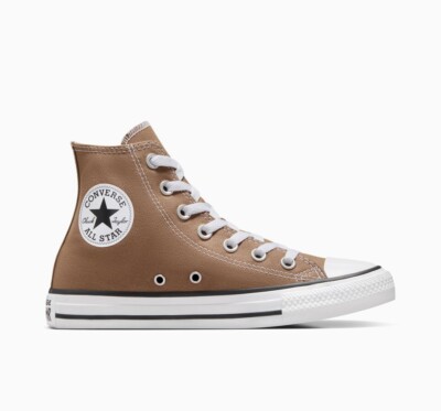Converse Chuck Taylor All Star (Sand Dune). Brand New. Mens Size: 9.5 - 11.5.