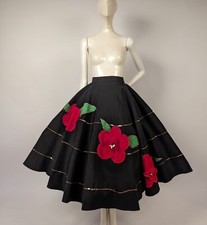 VINTAGE 1950  S THICK FAILLE HOLIDAY CIRCLE SKIRT W FLORAL APPLIQUES  SEQUINS
